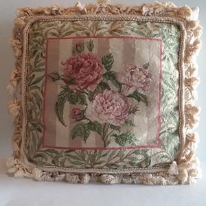 Pretty Roses Needlepoint Pillow with Insert